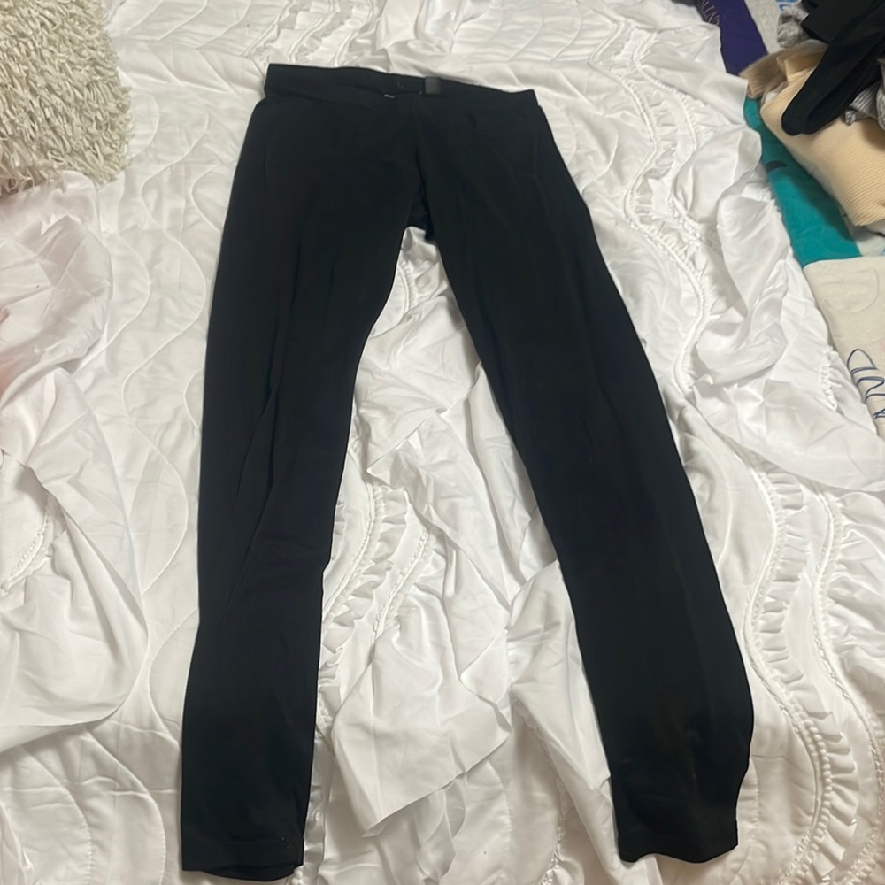 Black leggings